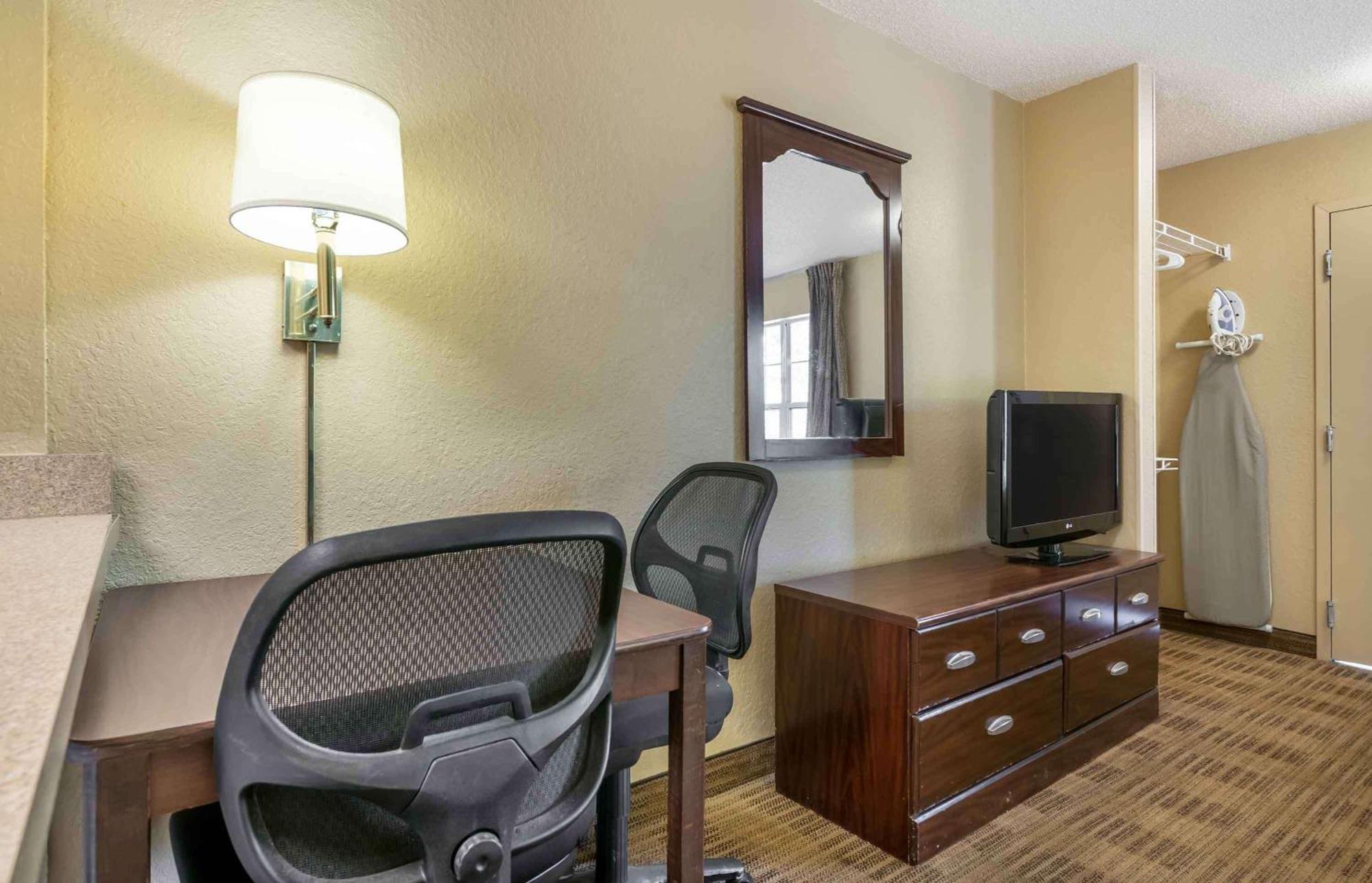 Extended Stay America Select Suites - Gainesville - I-75 Eksteriør bilde